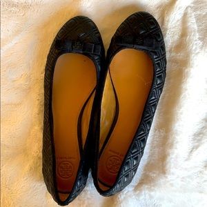 Lightly worn Tory Burch Quilted Flats